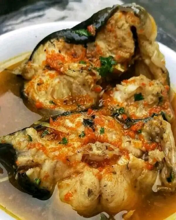 Full catfish pepper soup with Yam